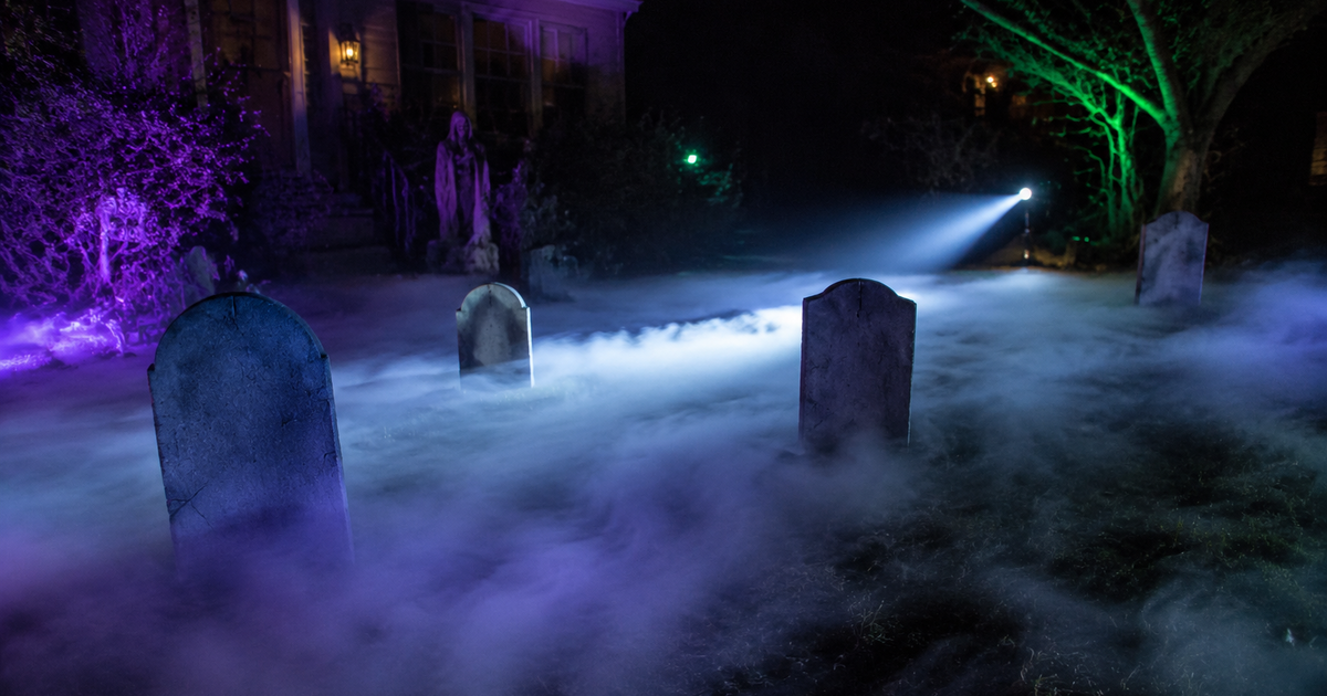 How to Get Low-Lying Ground Fog for Halloween: Foggers, Chillers, and Dry Ice