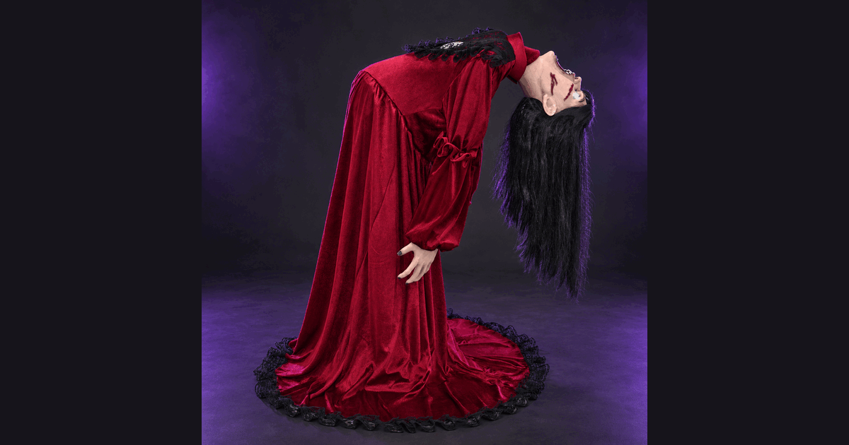 Spirit Halloween 5 Ft Back Bend Bonnie Animatronic Review (2026)